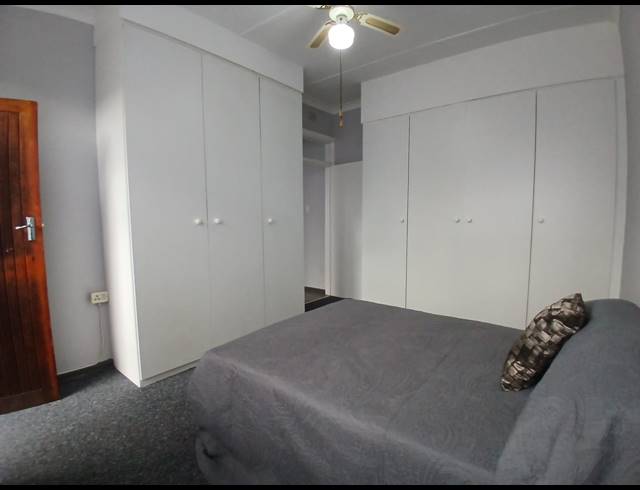 2 BEDROOM FLAT FOR SALE IN PEACEHAVEN